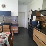 Apartment Geschaefts Und Magdeburg