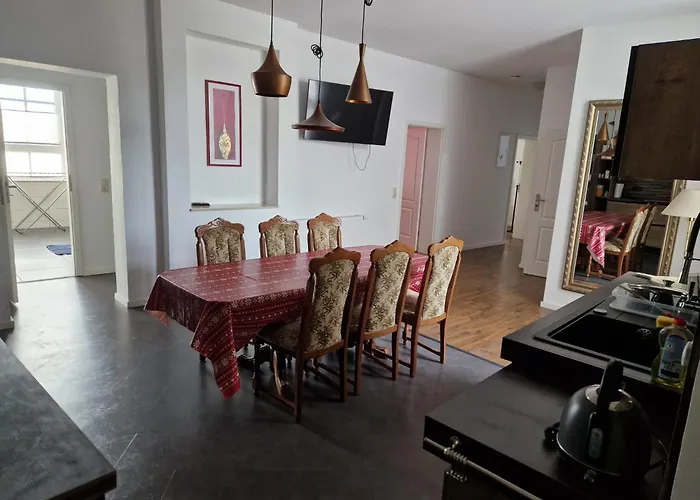 Geschaefts Und 公寓